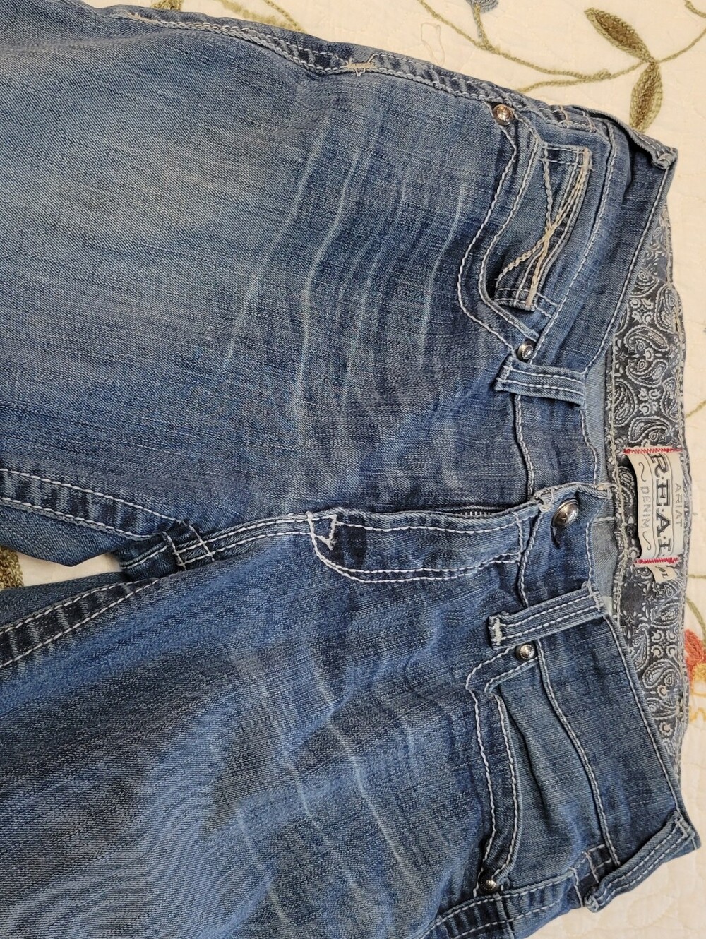EUC Ariat REAL Jeans 30L - Picture 2 of 11